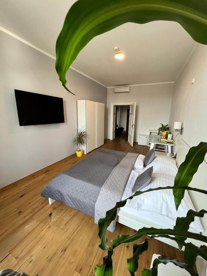 Hotel Centrum Hranice  Zewnętrze zdjęcie