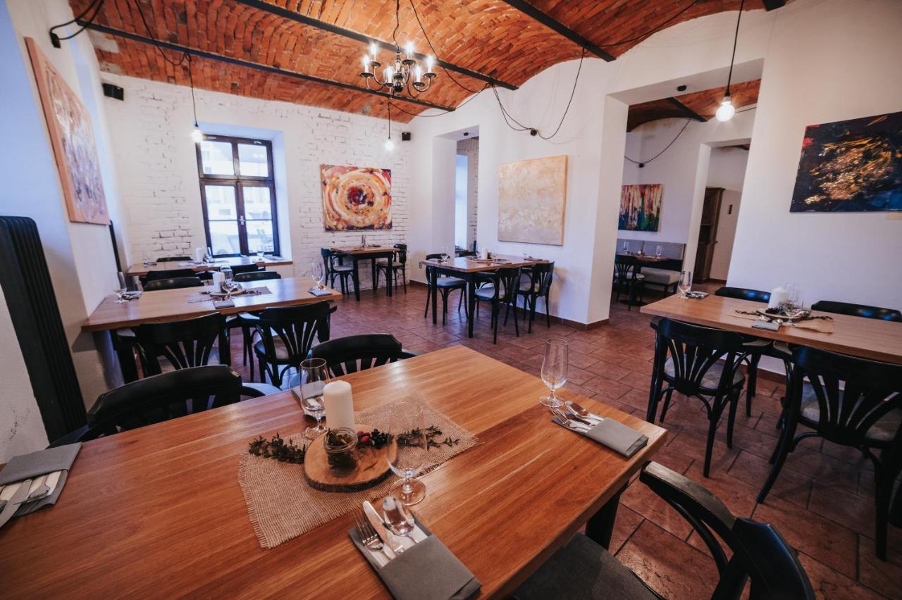 Hotel Centrum Hranice  Zewnętrze zdjęcie