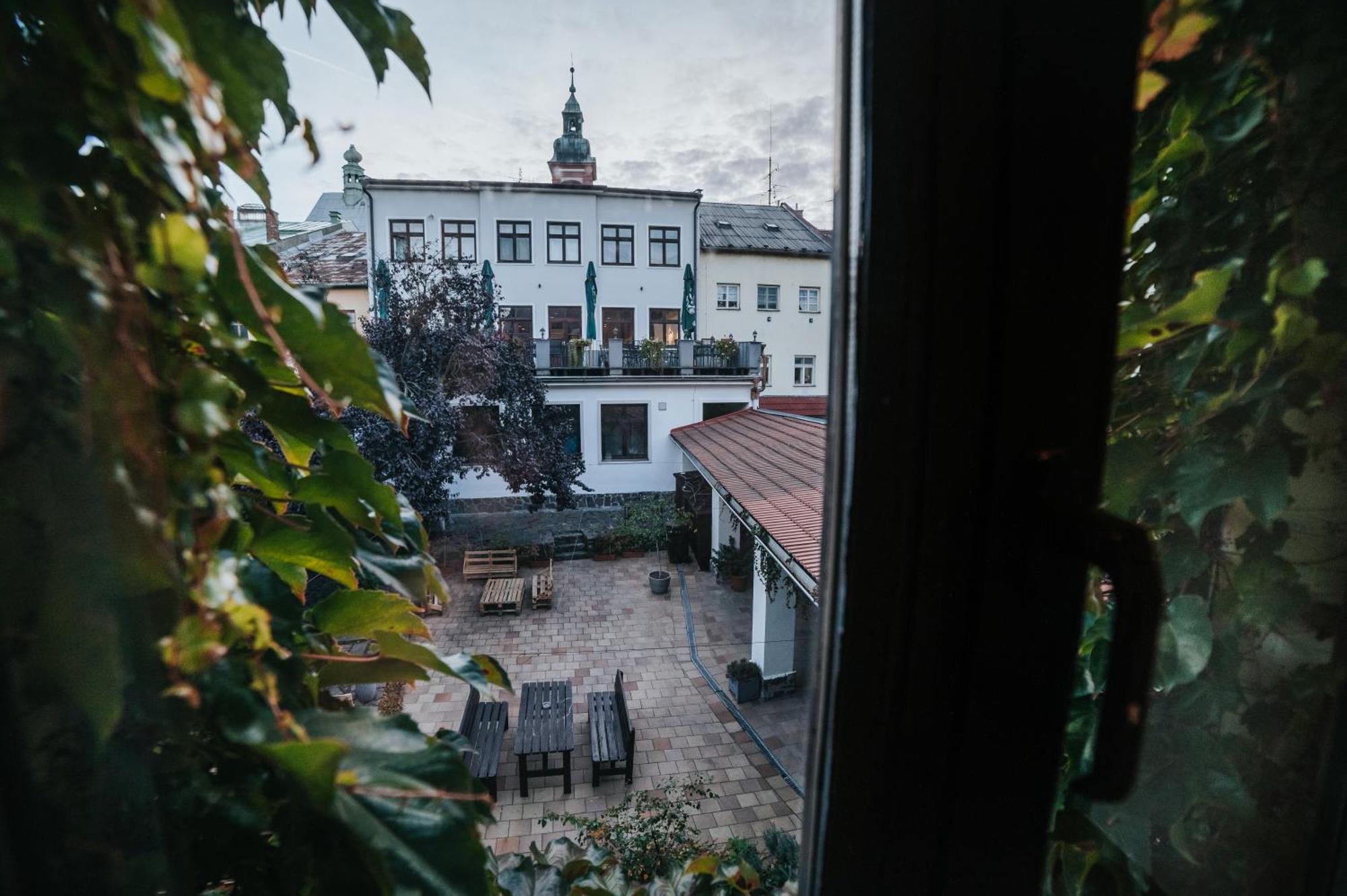 Hotel Centrum Hranice  Zewnętrze zdjęcie